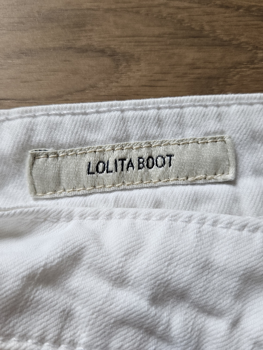 Lucky Brand Vintage White Lolita Relaxed Lightweight Bootcut Jeans - 2/26 - Picture 3 of 7